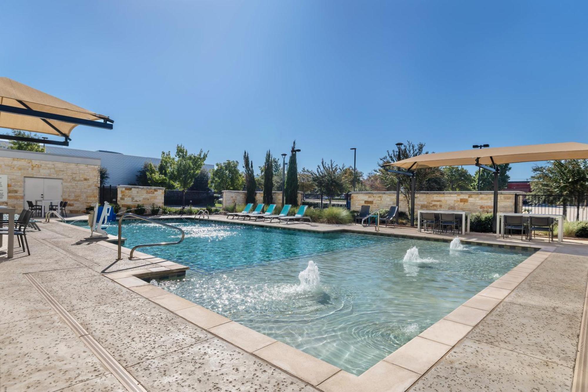 Home2 Suites By Hilton Dallas Addison Exteriör bild